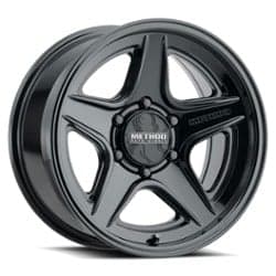 Method 319 Standard 17x8.5 6x120 0 ET 67 CB Gloss Black