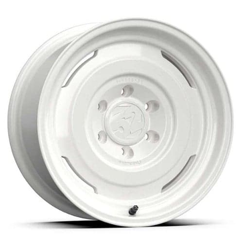 Fifteen52 Analog HD Classic 16x7.5 6x139.7 0 ET 106.2 CB White (AHDCW-67569-00)